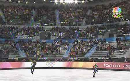 overview of the whole crowd
